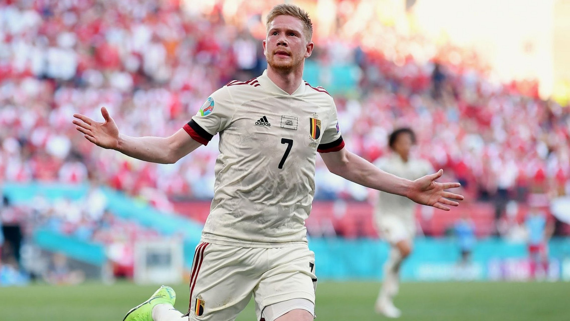 比利时大胜芬兰，提前锁定小组头名