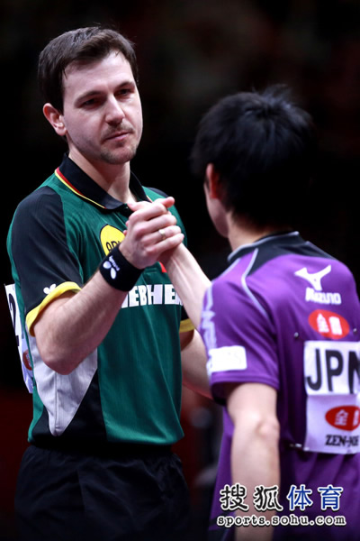 日本队翻盘英格兰队，波尔关键制胜