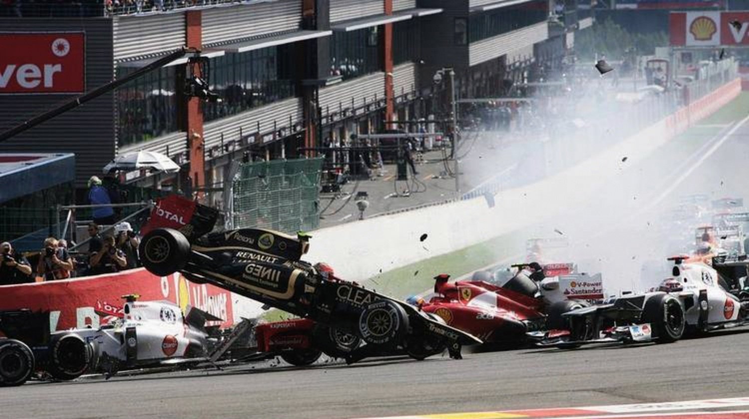 威廉姆斯翻盘法拉利，皮亚斯特里高光表现