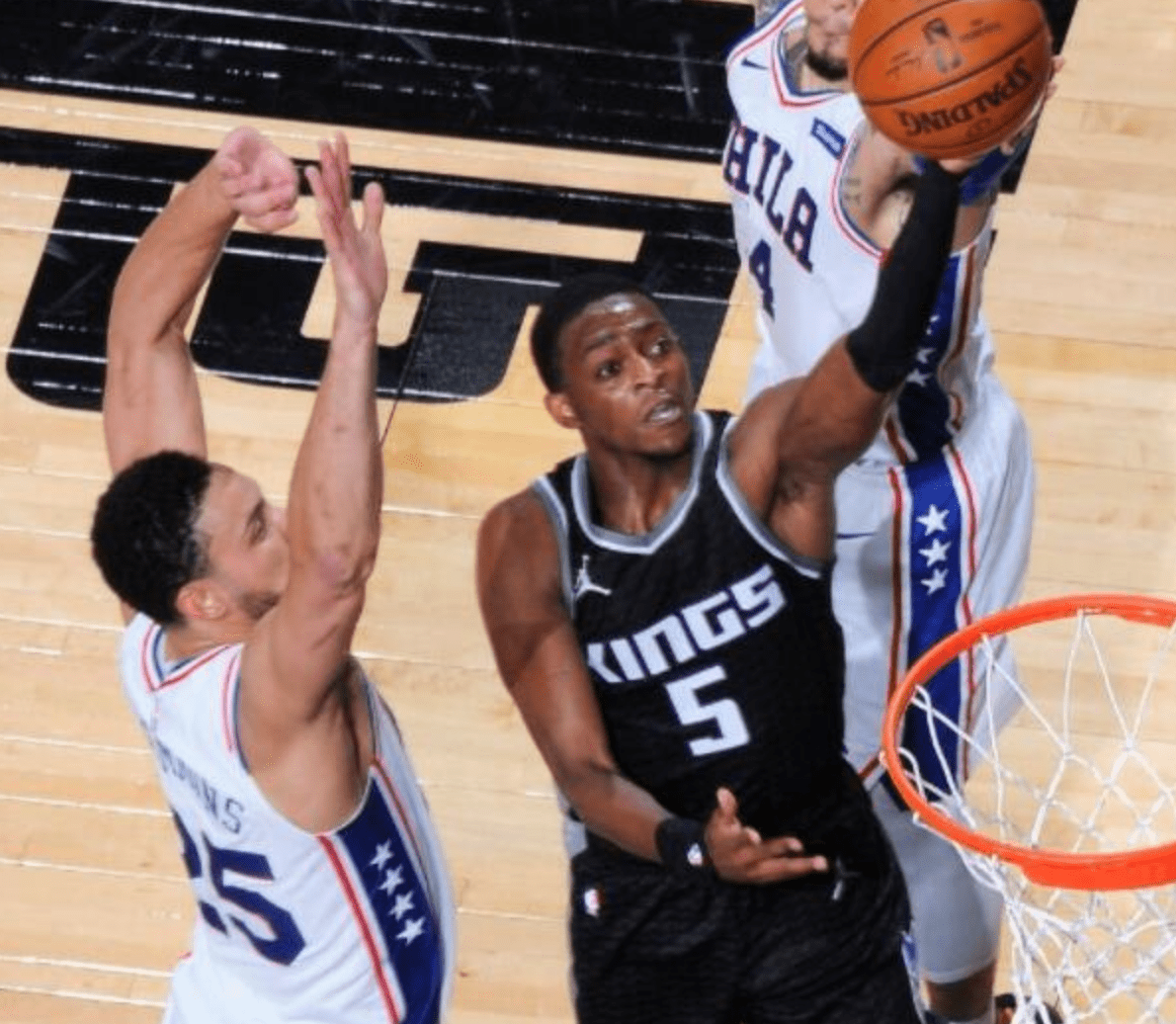 雷霆碾压辽宁队，福克斯带队取胜