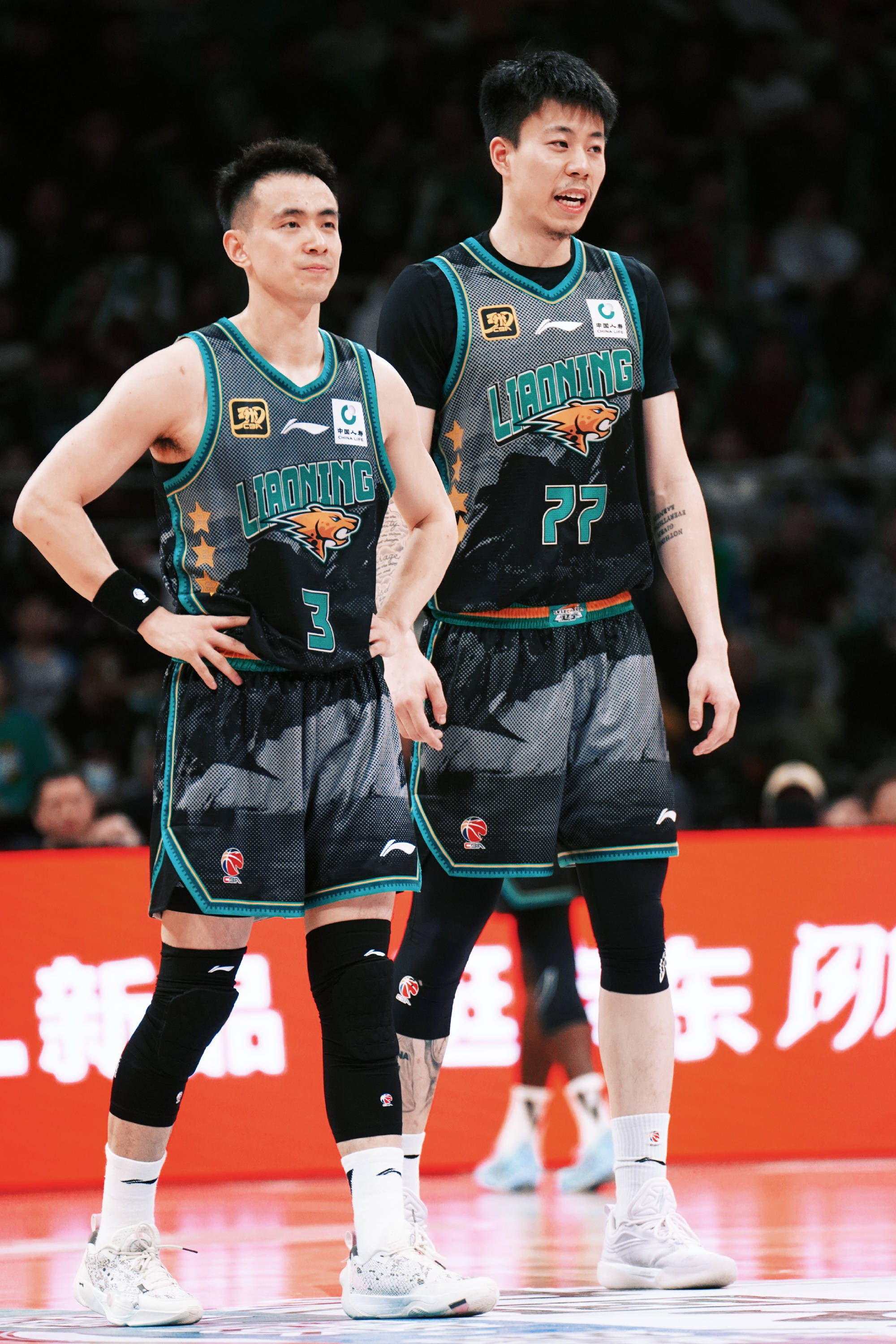 山东队险胜骑士，张镇麟带队取胜