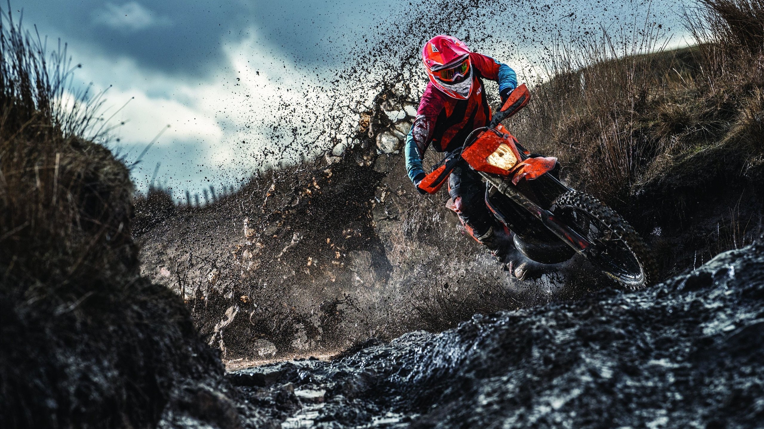 乔治压哨绝杀，太阳逆转魔术上演关键先生传奇